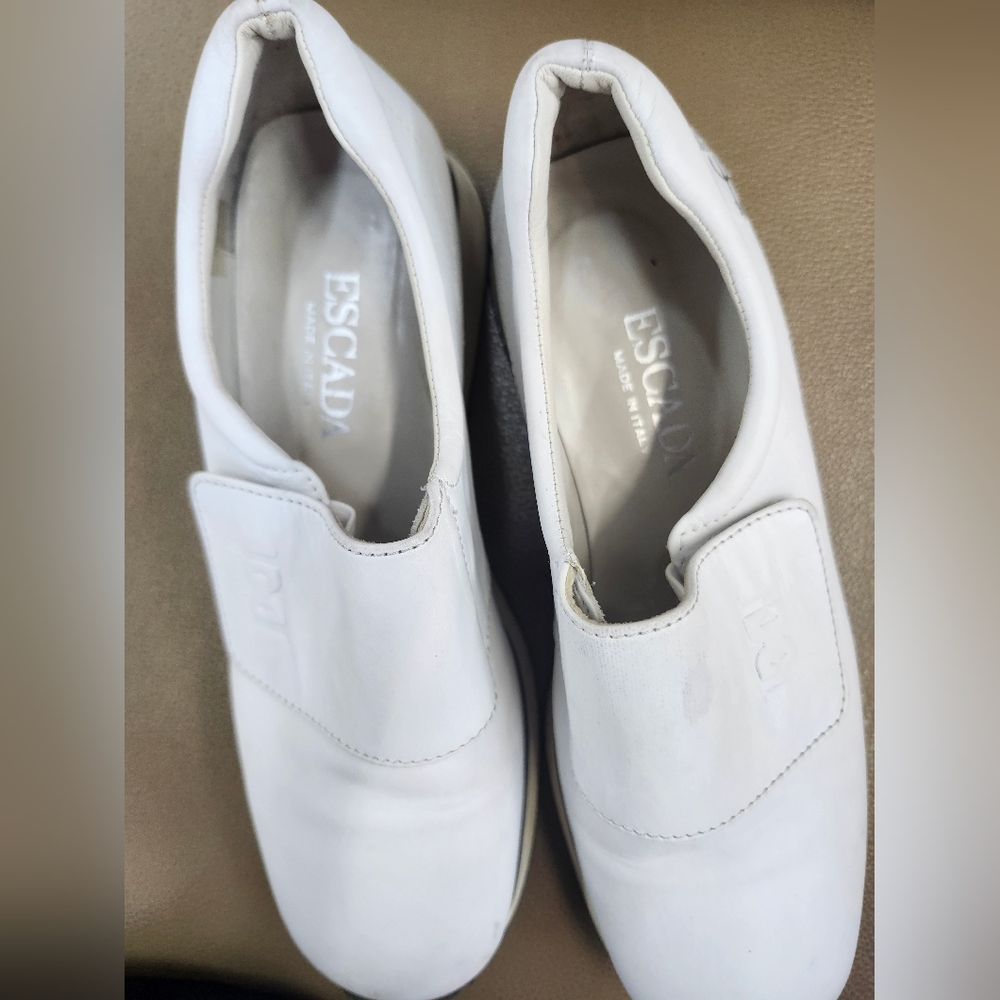 ‼️♦️ESCADA SPORT‼️ White All Leather Sneakers/ Walking/Nursing Shoes EU 37 US 6